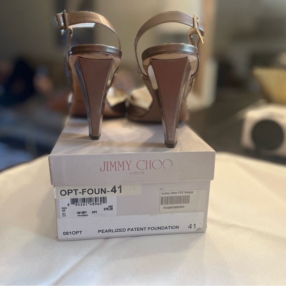 Jimmy Choo taupe patent sling backs heels size 41 - Picture 2 of 6